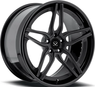 18 19 20 21 22 Cal do kół Audi TT Czarny lakier 2-szt. Kute aluminiowe felgi ze stopu aluminium Niestandardowe luksusowe felgi